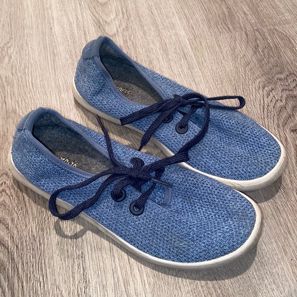 Allbirds Blue Tree Skippers Sneakers - Picture 1 of 7